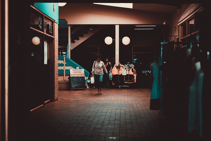 地下室潮濕怎么破？安詩曼除濕機來支招